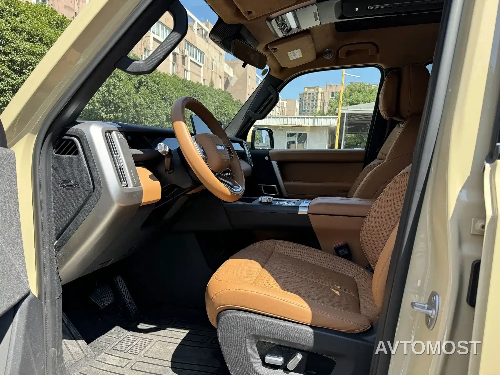 iCAR V27 2026 200KM AWD Falcon 500 — фото 11