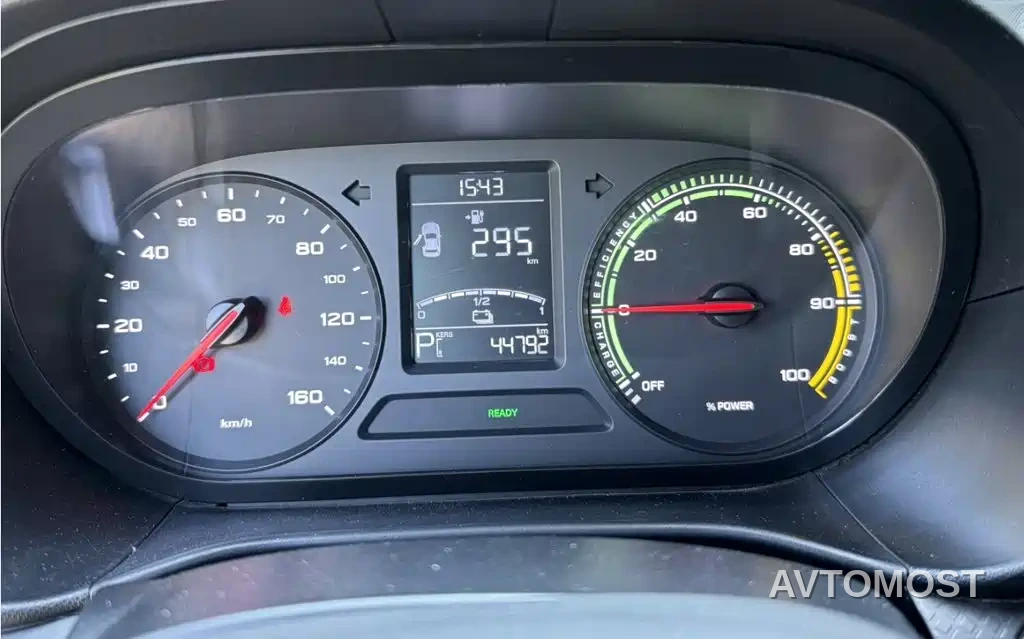 Roewe Kaiwei CLEVER 2022 311km Vitality Bobo Edition — фото 3
