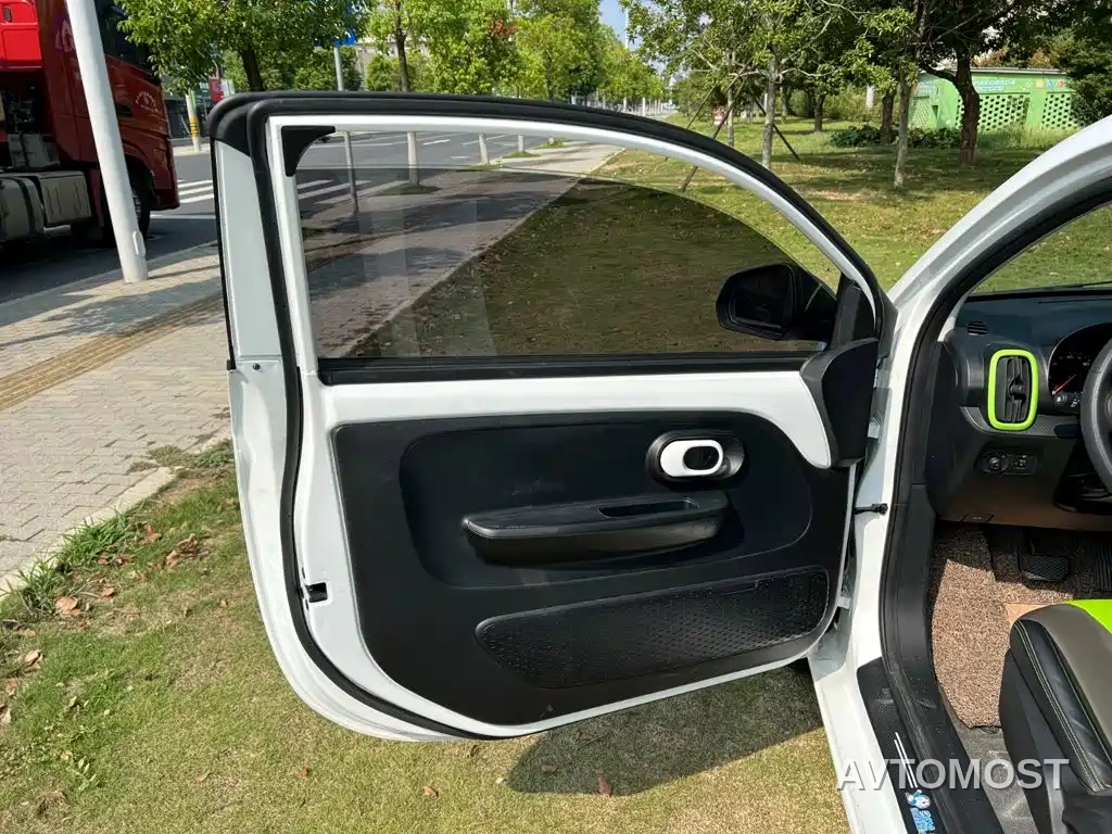Roewe Kaiwei CLEVER 2022 311km Vitality Bobo Edition — фото 6