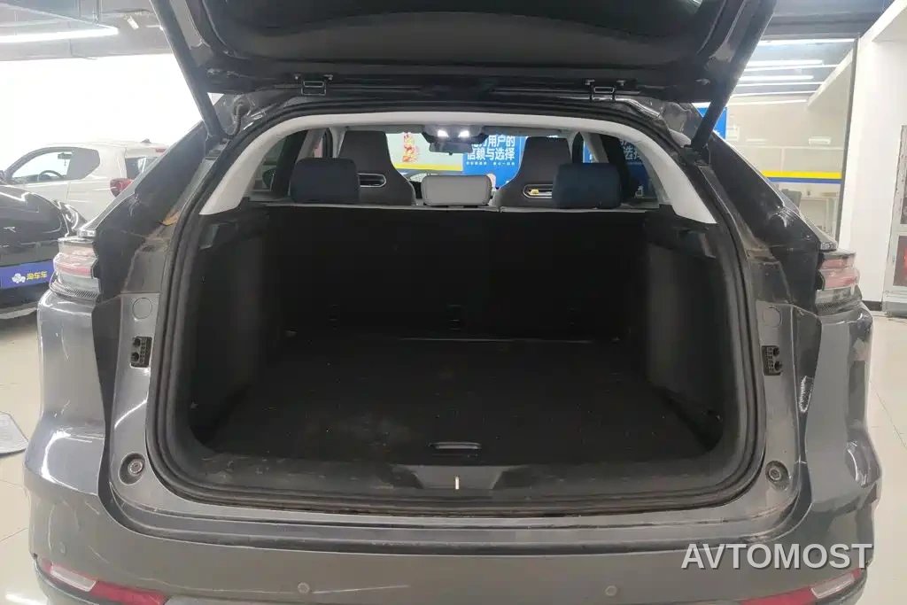 Changan UNI-K iDD 2022 Blue Whale iDD 130km 1.5T Premium — фото 3