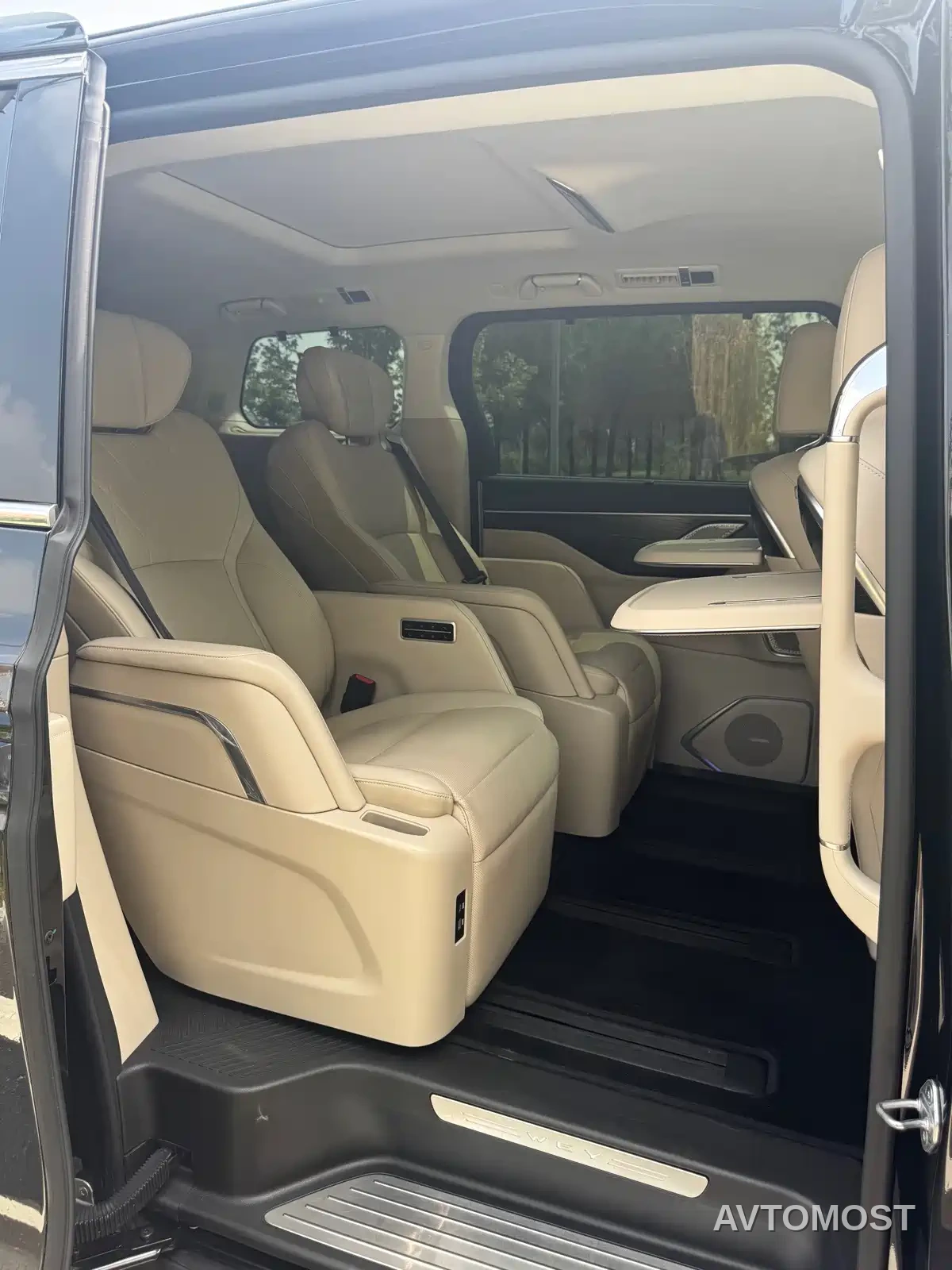 WEY Alpine 2023 AWD Flagship — фото 13