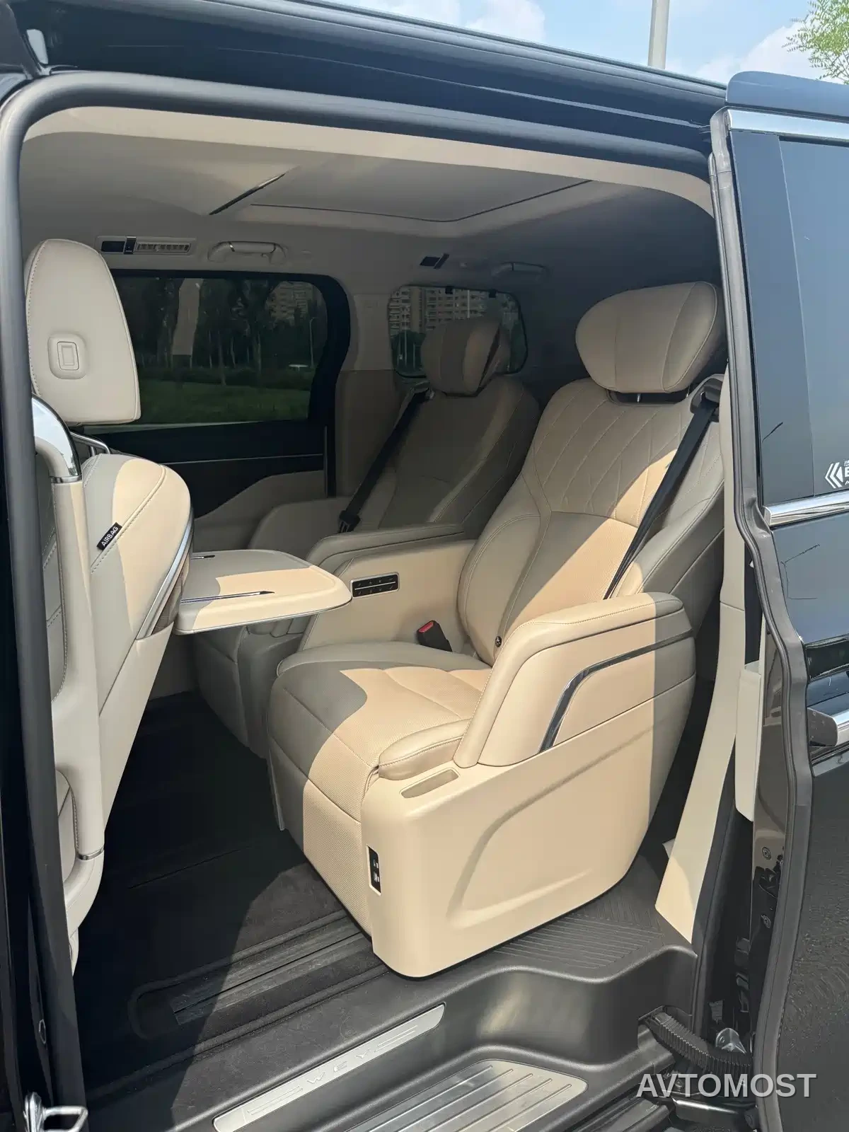 WEY Alpine 2023 AWD Flagship — фото 17