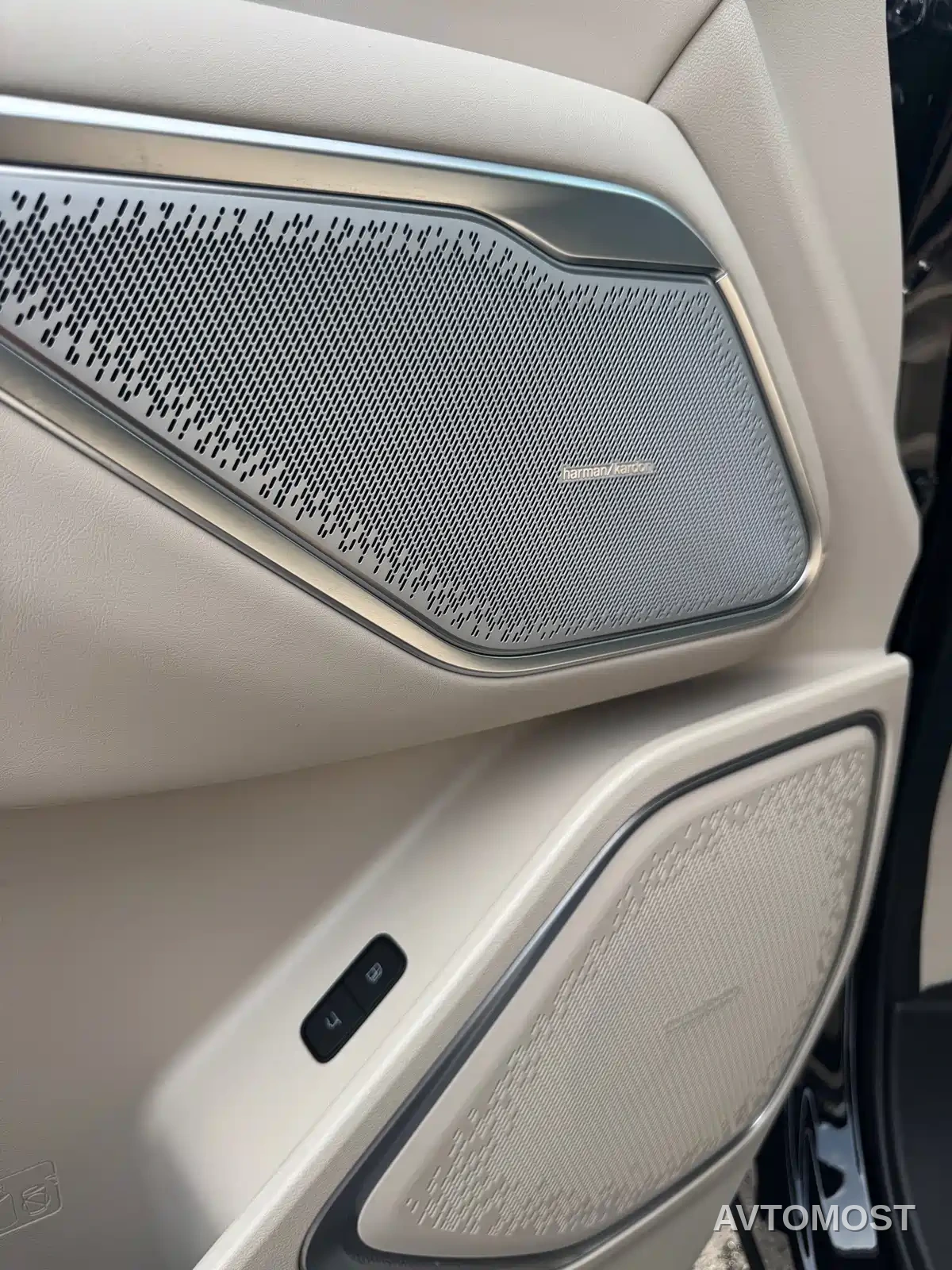 WEY Alpine 2023 AWD Flagship — фото 29