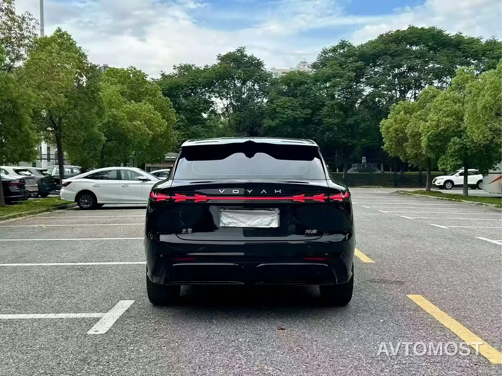 Voyah Zhiyin 2024 Long Range Super Charging Edition — фото 7