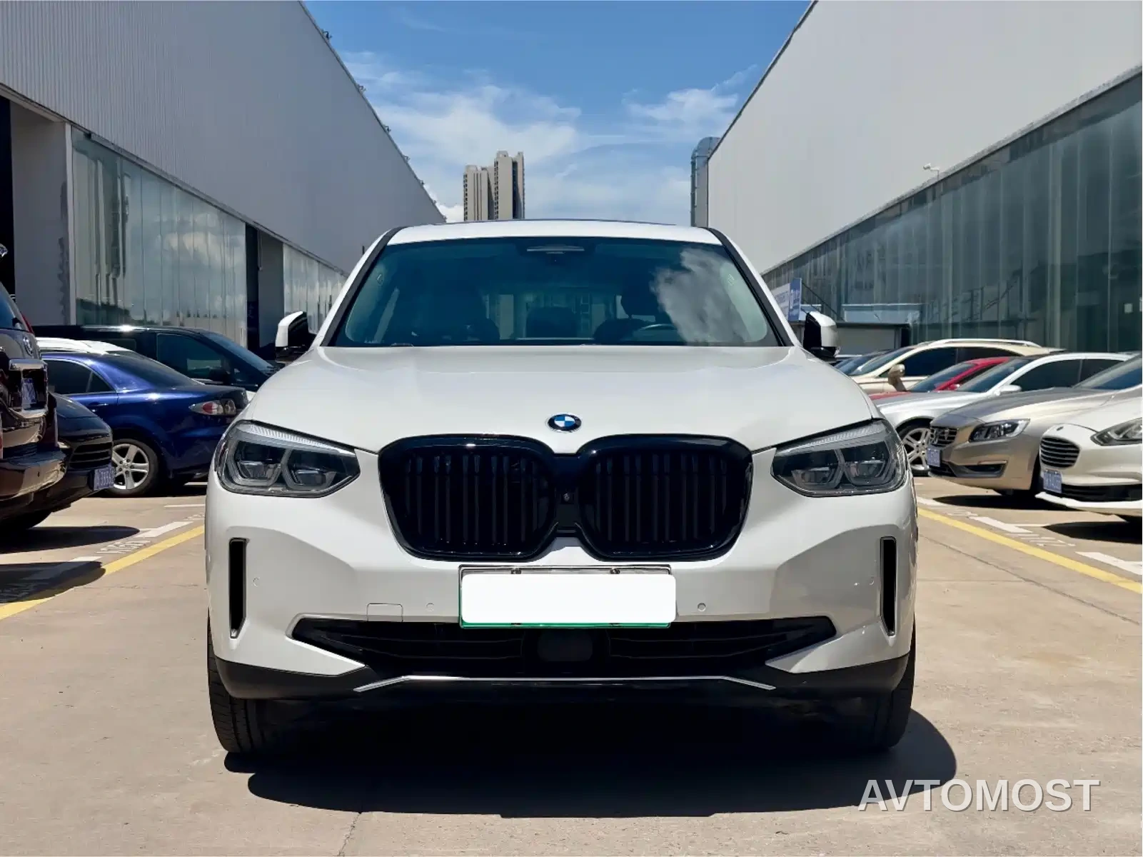 BMW iX3 2021 Pioneer — фото 2