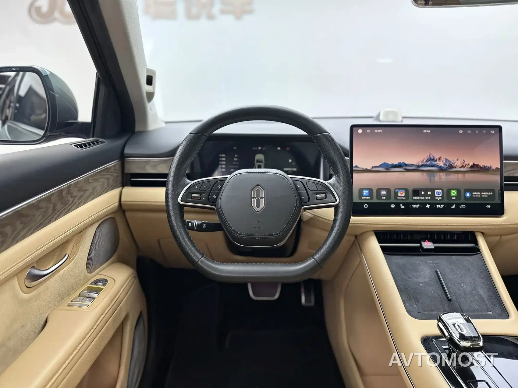 AITO M7 2022 1.5T RWD Comfort Edition — фото 12