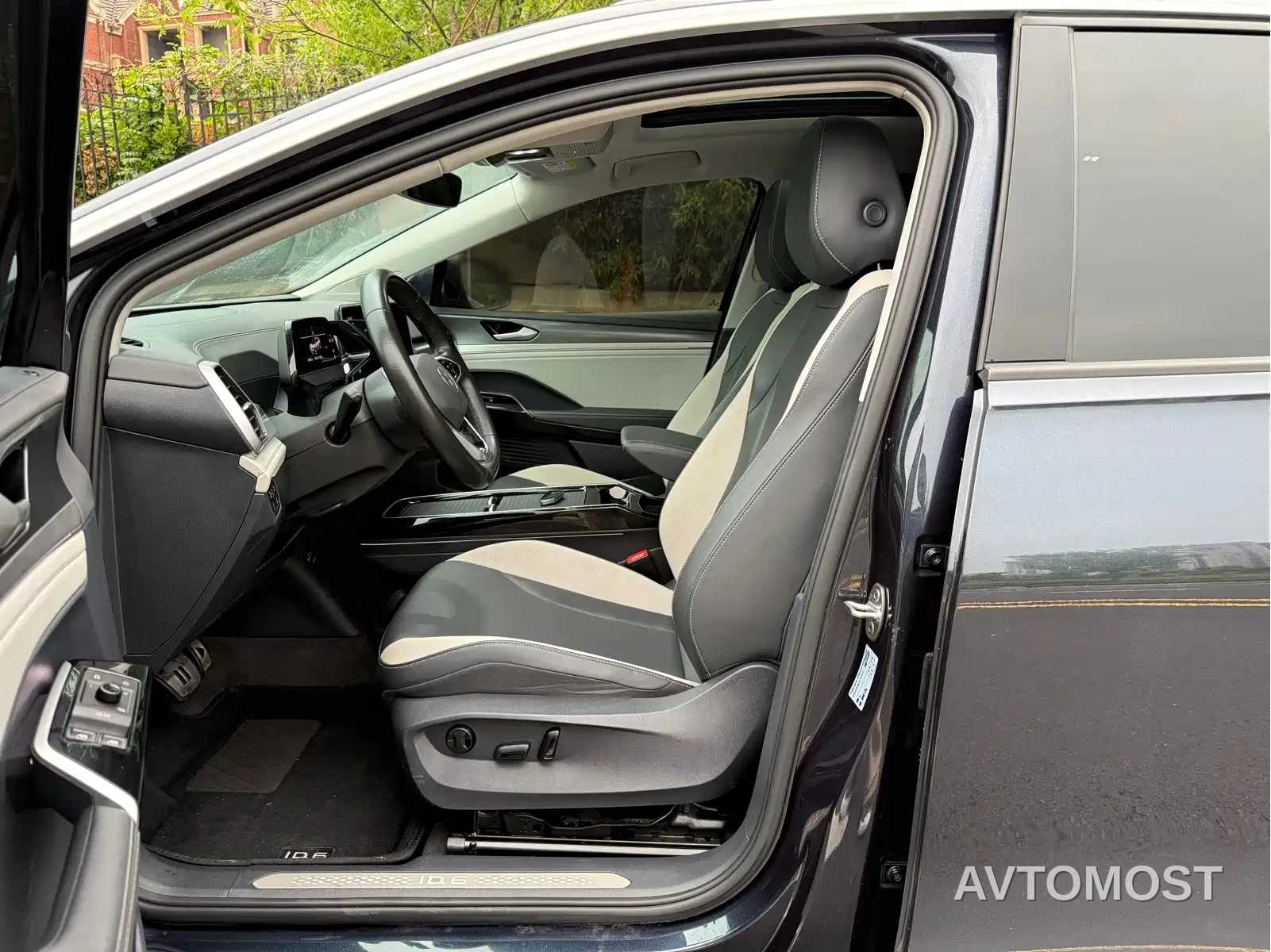 Volkswagen ID.6 CROZZ 2021 Long Range PURE+ Edition — фото 4