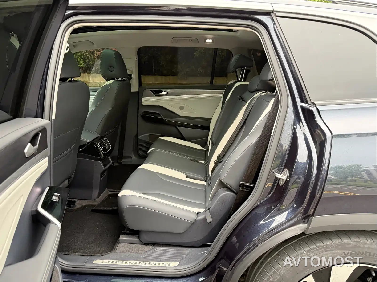 Volkswagen ID.6 CROZZ 2021 Long Range PURE+ Edition — фото 5