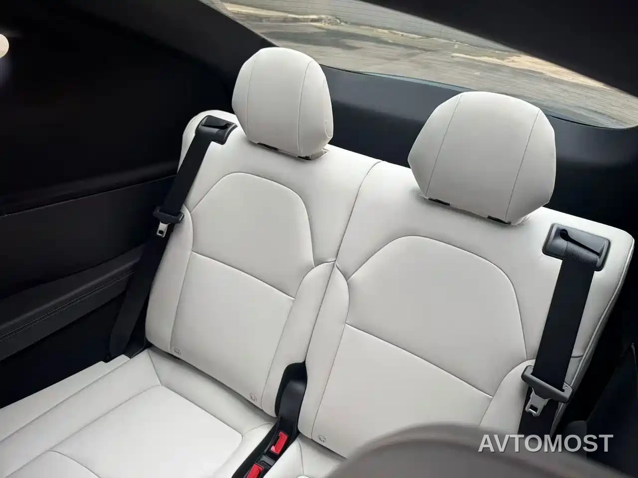 Tesla Model Y L 2025 Facelift Long Range AWD — фото 5