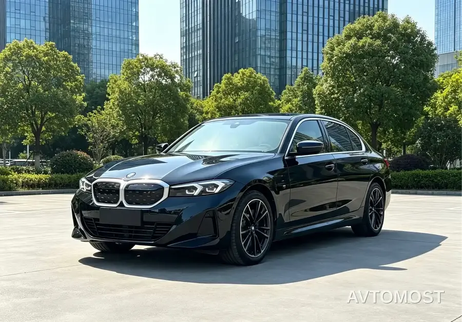 BMW i3 2022 eDrive 35 L