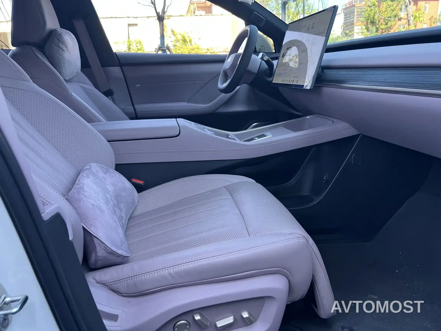 Ledao L60 2024 60kWh AWD Version — фото 13