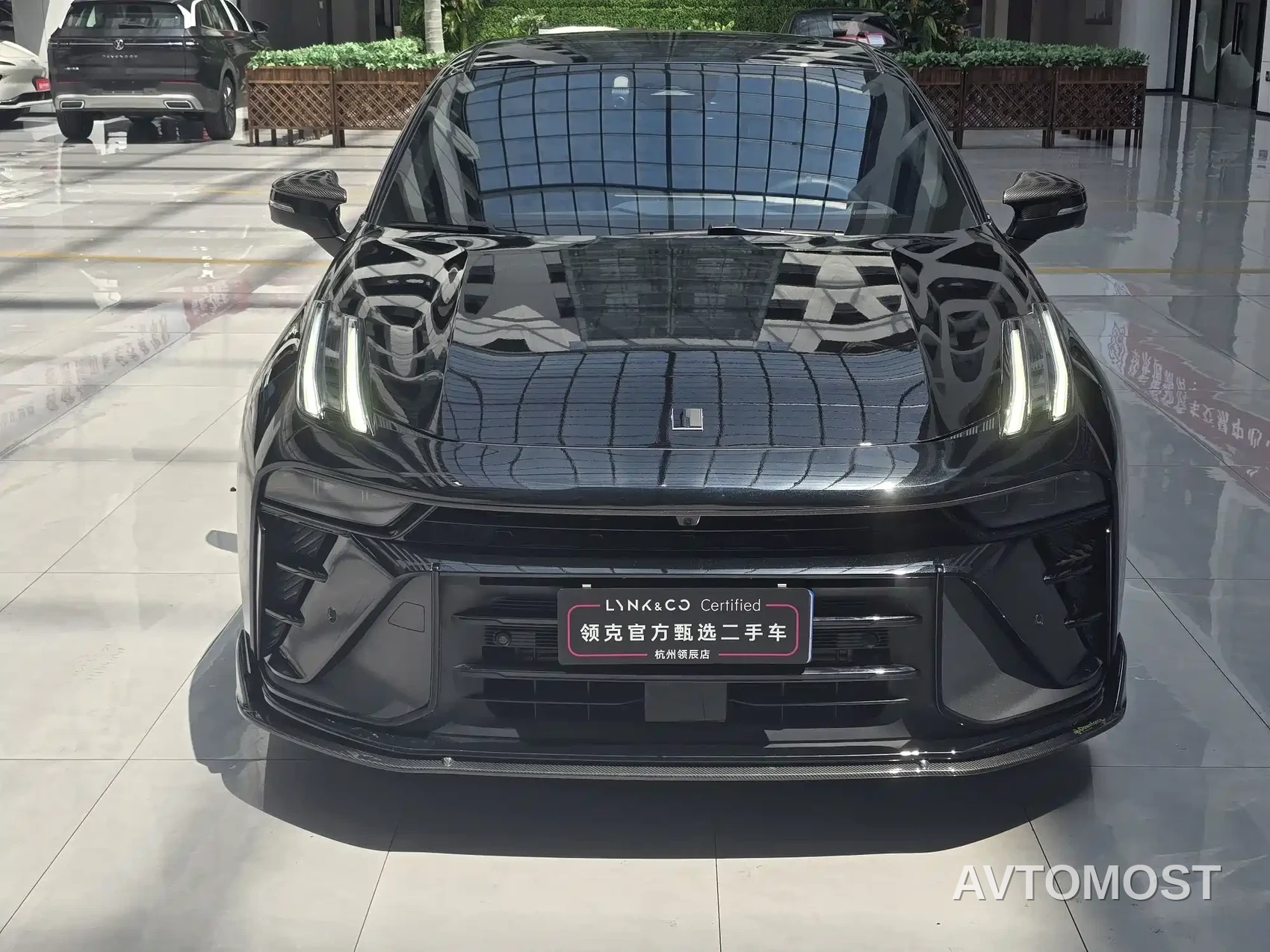 Lynk & Co 03 2025 03+ 2.0TD Automatic Performance Package — фото 2