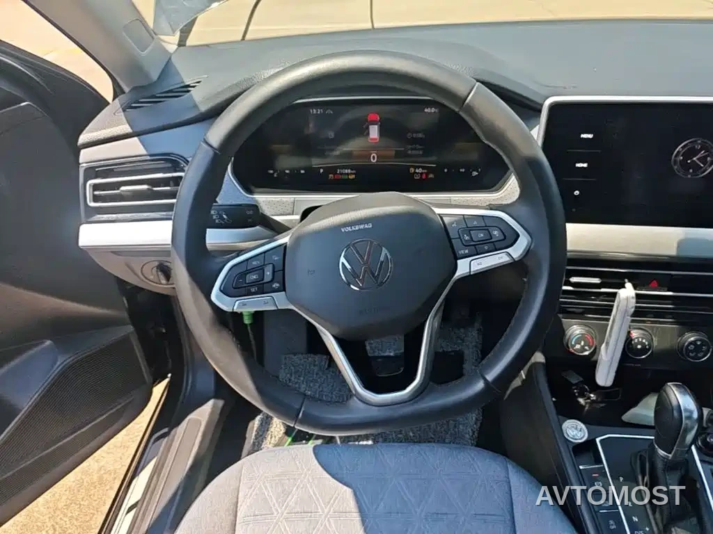 Volkswagen Lavida 2023 280TSI DSG Comfort Edition — фото 11