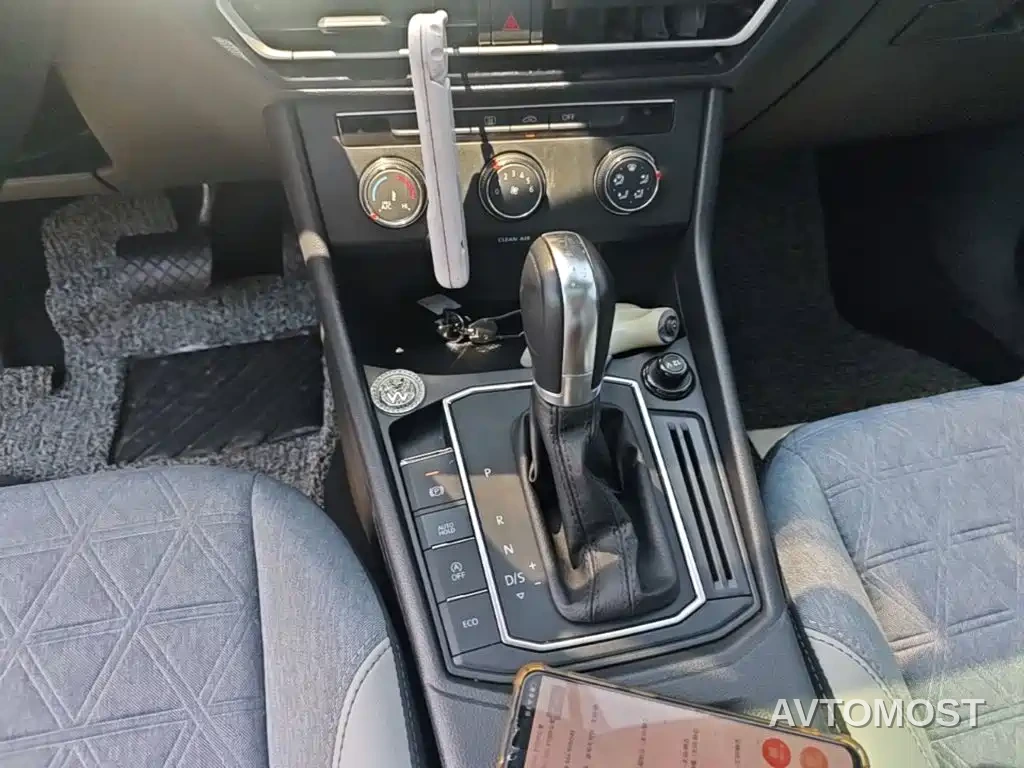 Volkswagen Lavida 2023 280TSI DSG Comfort Edition — фото 14
