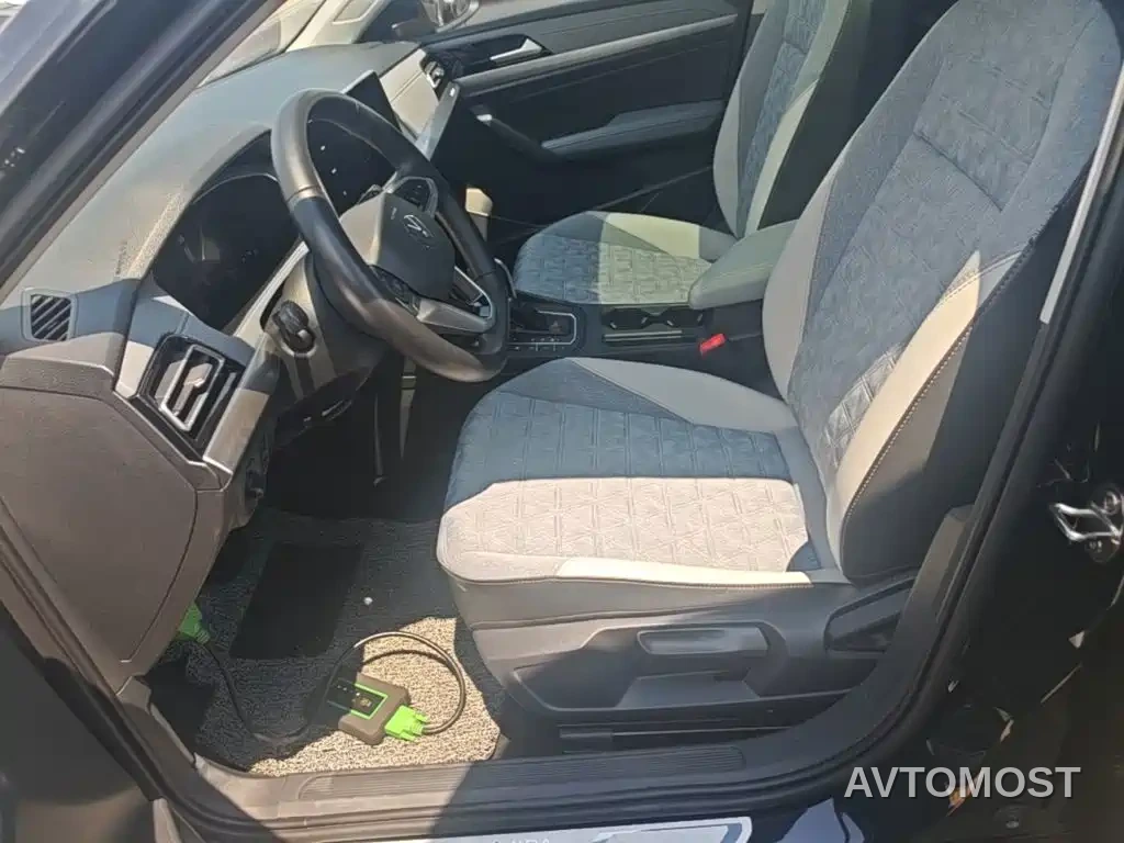 Volkswagen Lavida 2023 280TSI DSG Comfort Edition — фото 15