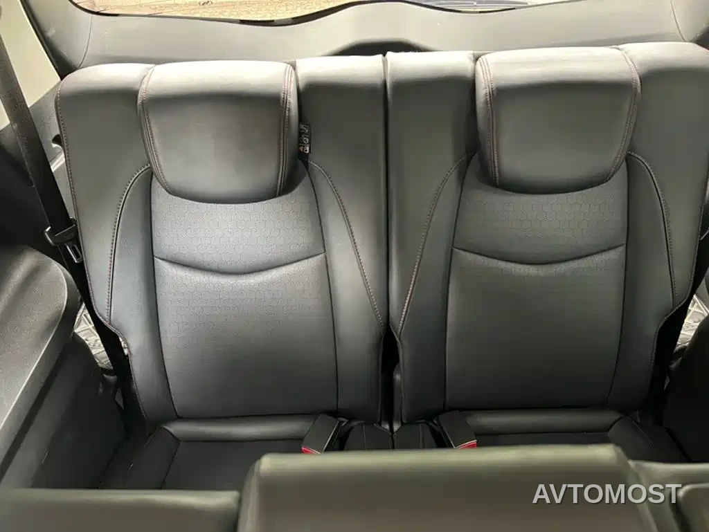 Chevrolet Volando 2020 Mild Hybrid Redline 530T Automatic Premium Edition (5+2 seater) — фото 14
