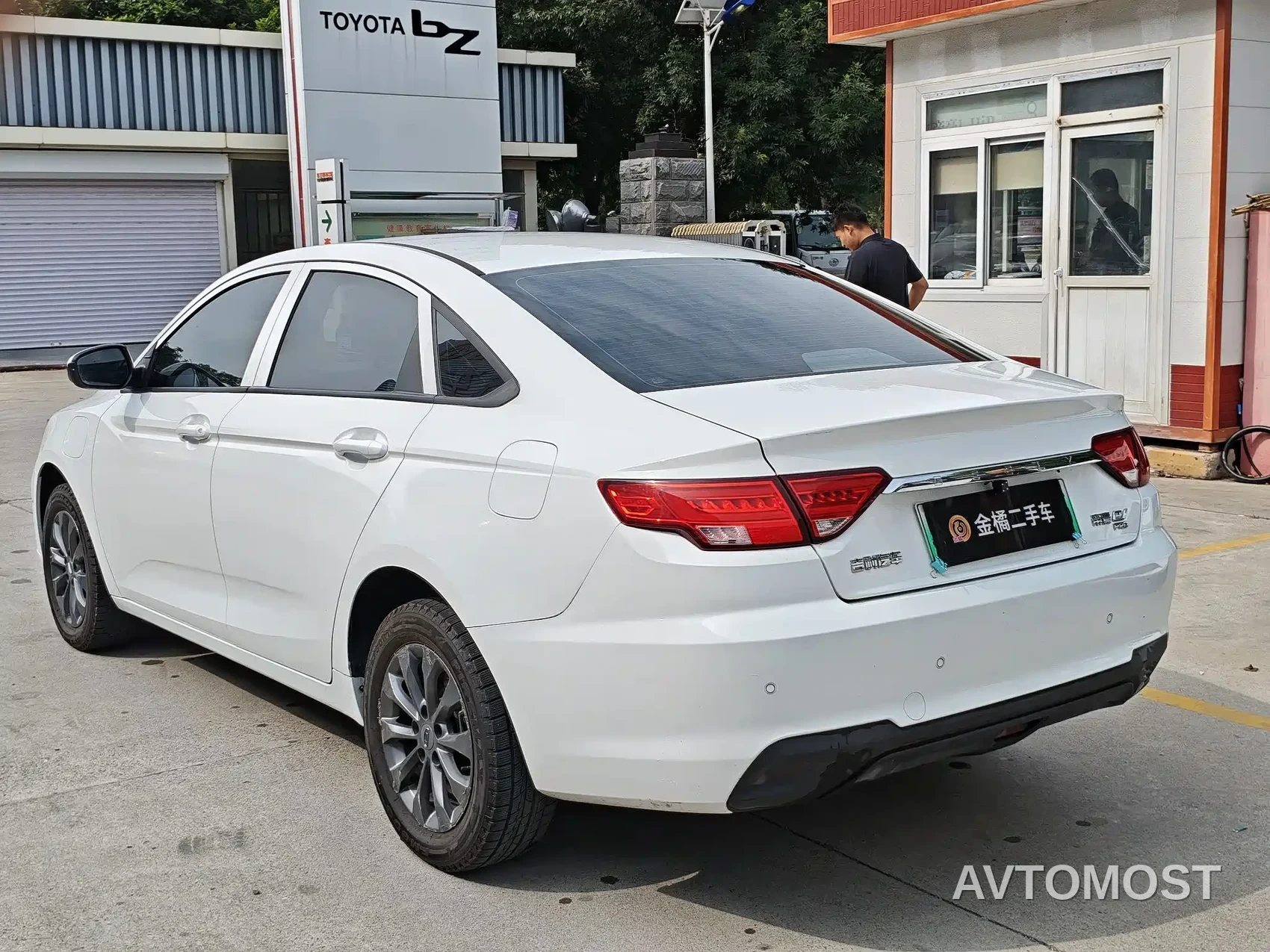 Geely Emgrand New Energy 2022 EV Pro Ride-hailing Version NCM Lithium — фото 2