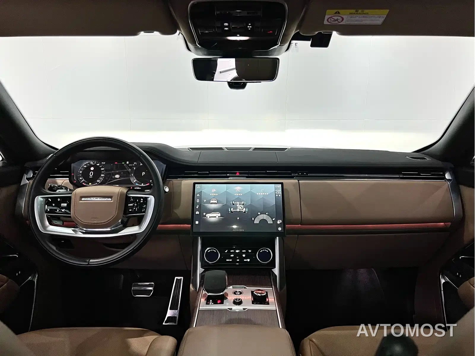 Land Rover Range Rover 2023 3.0 L6 400PS Golden Age 7-Seater Long Wheelbase — фото 24