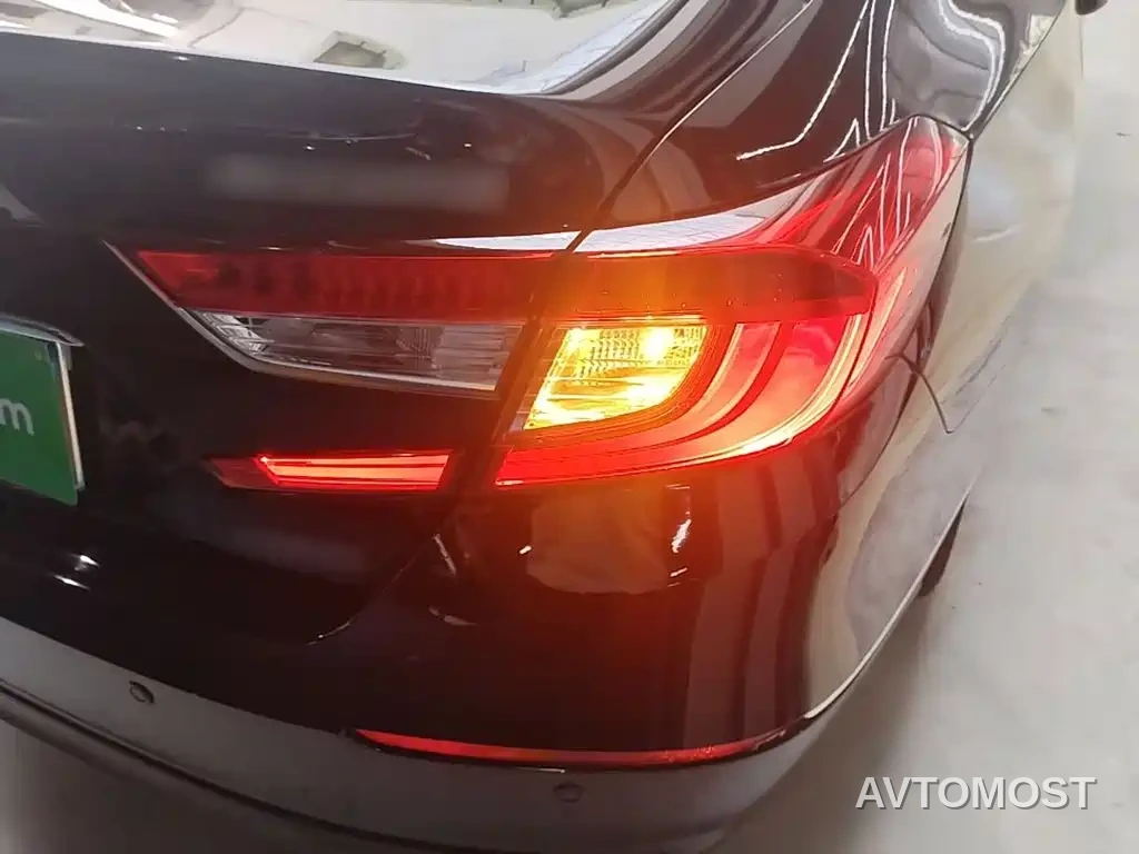 Honda Accord 2018 Sharp Hybrid 2.0L Sharp Leader Edition China VI — фото 5