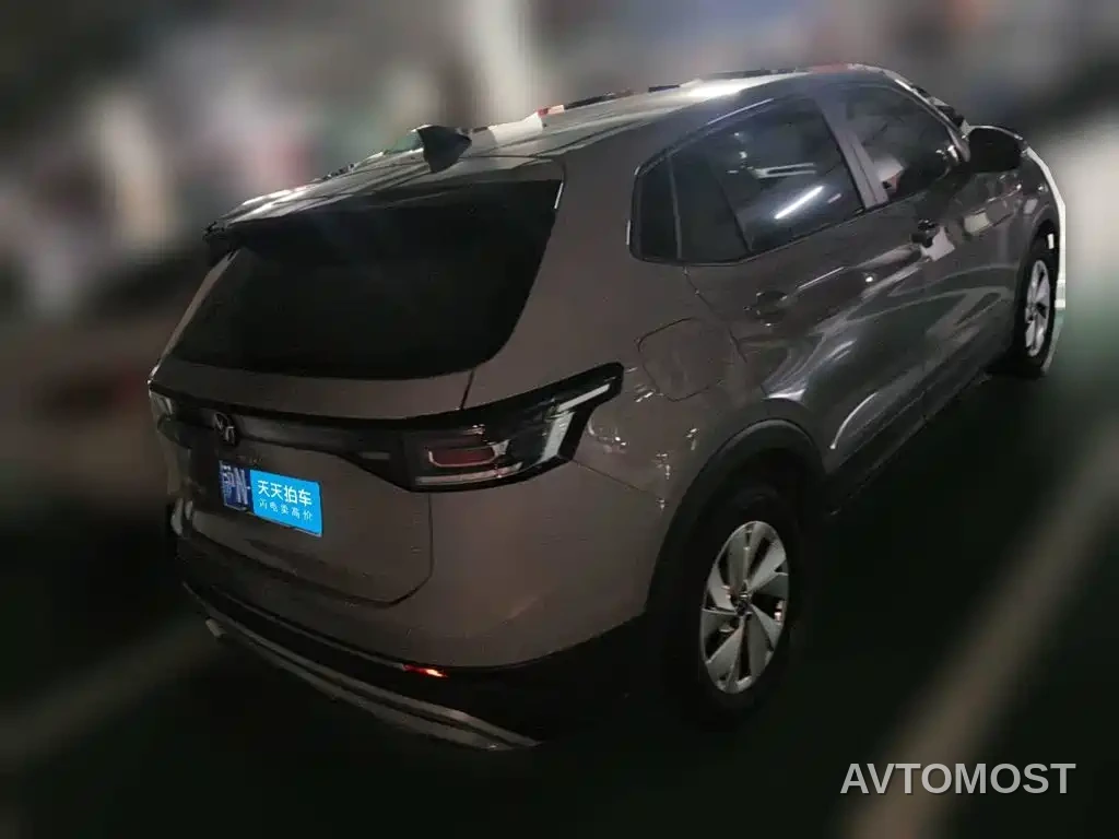Volkswagen Tharu 2025 Model Rising Star 1.5L Advance Edition — фото 2