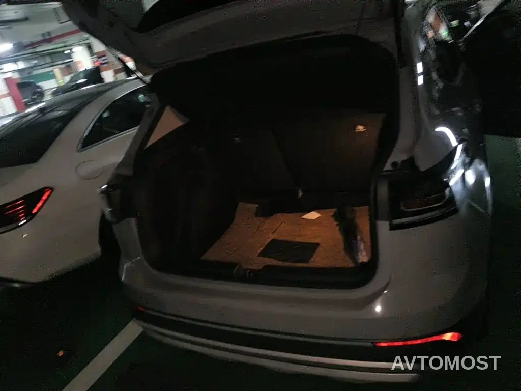 Volkswagen Tharu 2025 Model Rising Star 1.5L Advance Edition — фото 5