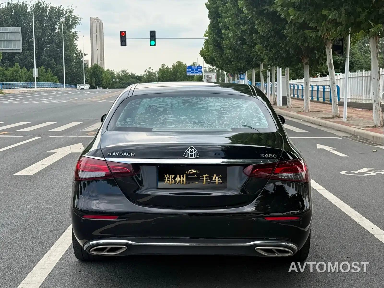Mercedes-Benz E-Class 2021 E 300 L Premium — фото 20