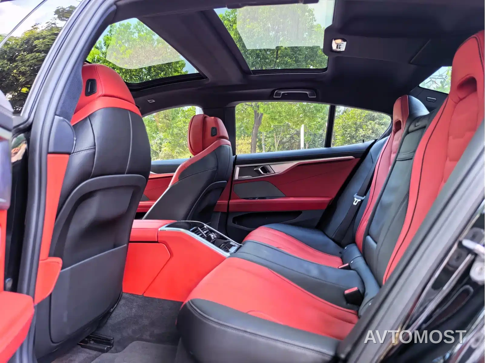 BMW 8 Series 2021 840i 4-door Coupe M Sport Package — фото 8