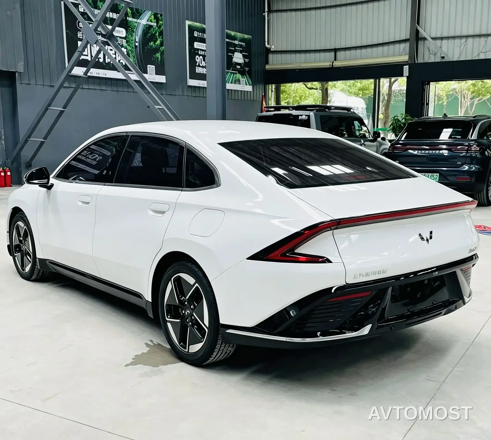 Wuling Xingguang 2024 Co-Creation Edition 150 Advanced — фото 6