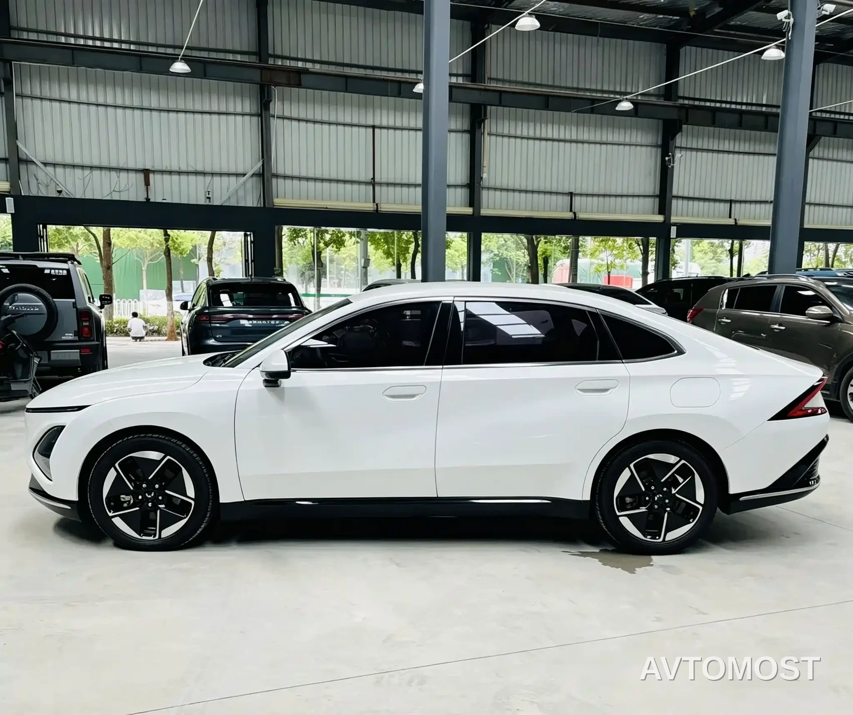 Wuling Xingguang 2024 Co-Creation Edition 150 Advanced — фото 8