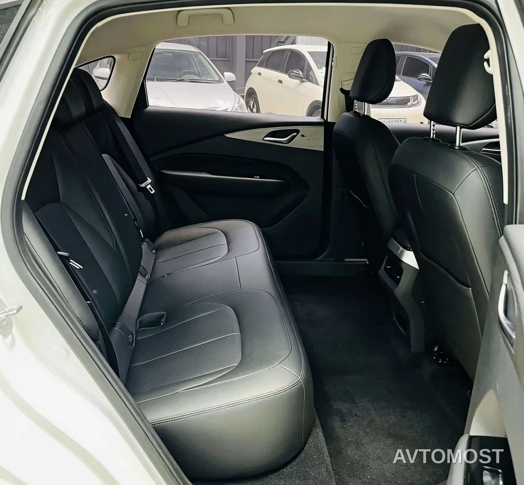 Wuling Xingguang 2024 Co-Creation Edition 150 Advanced — фото 12