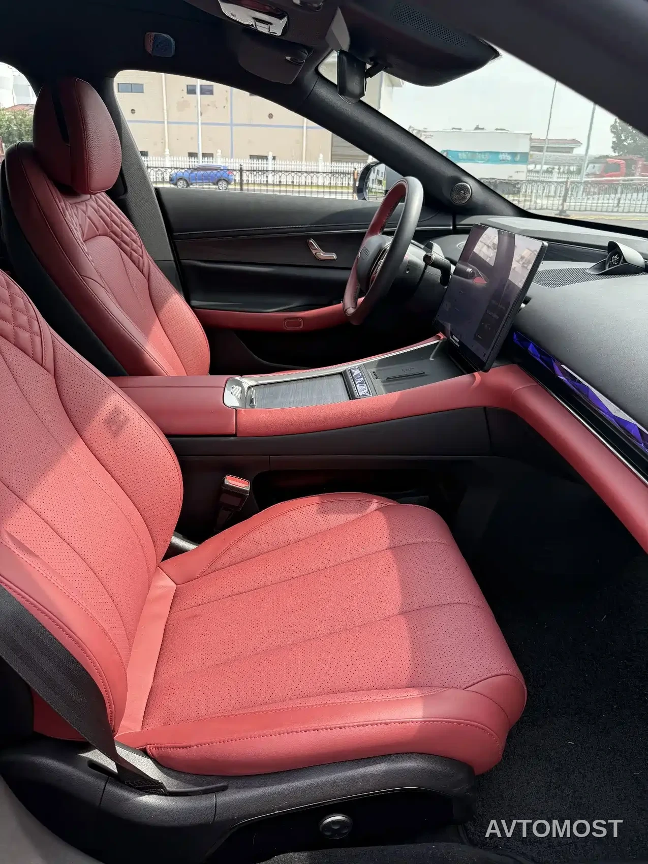 Exeed Exlantix ES 2025 Model Extended Range Plus Comfort Smart — фото 12