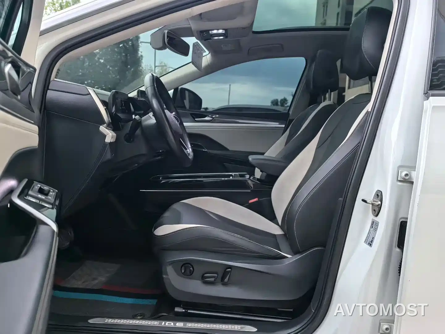 Volkswagen ID.6 CROZZ 2021 Long Range PURE+ Edition — фото 4