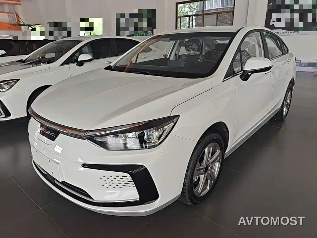 BAIC Beijing EU5 2025 Hongtu Standard Edition — фото 1