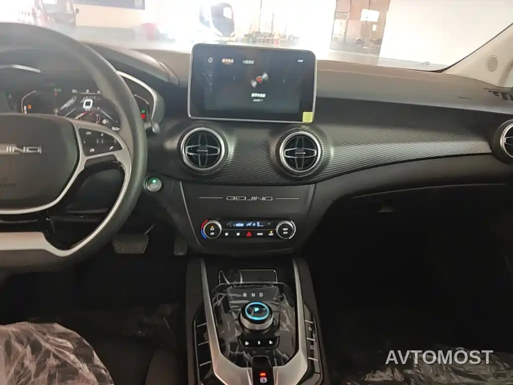 BAIC Beijing EU5 2025 Hongtu Standard Edition — фото 10