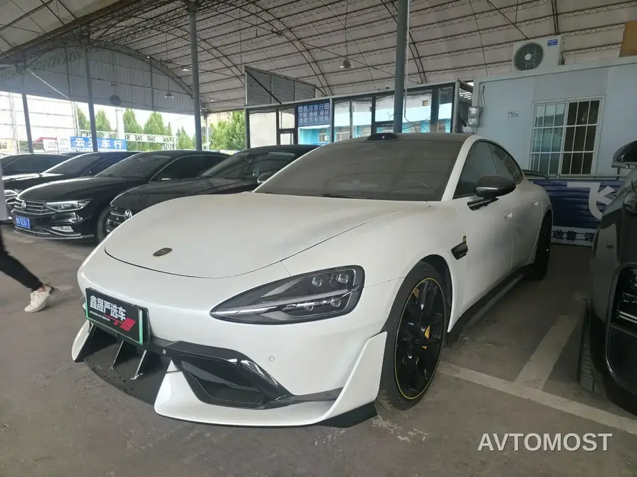 Xiaomi SU7 Ultra 2025 Model Ultra