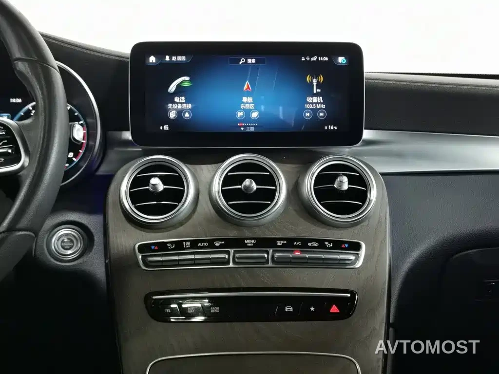 Mercedes-Benz GLC 2022 Facelift II GLC 260 L 4MATIC Luxury — фото 11