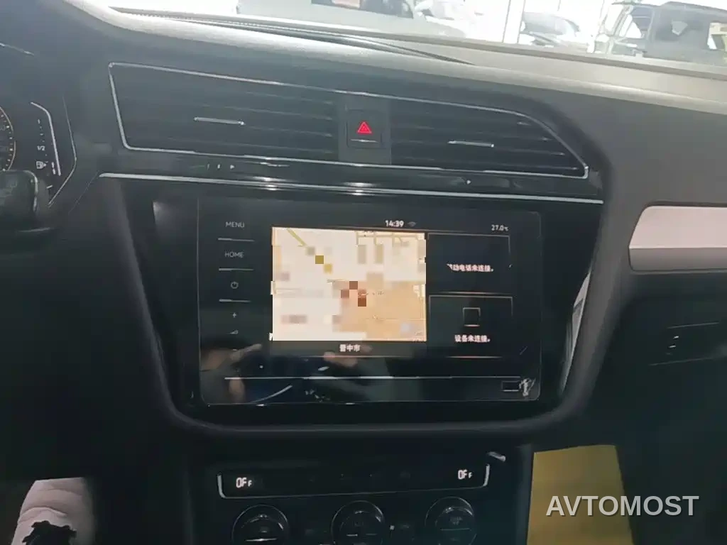 Volkswagen Tiguan L 2021 330TSI Automatic 2WD Smart — фото 10