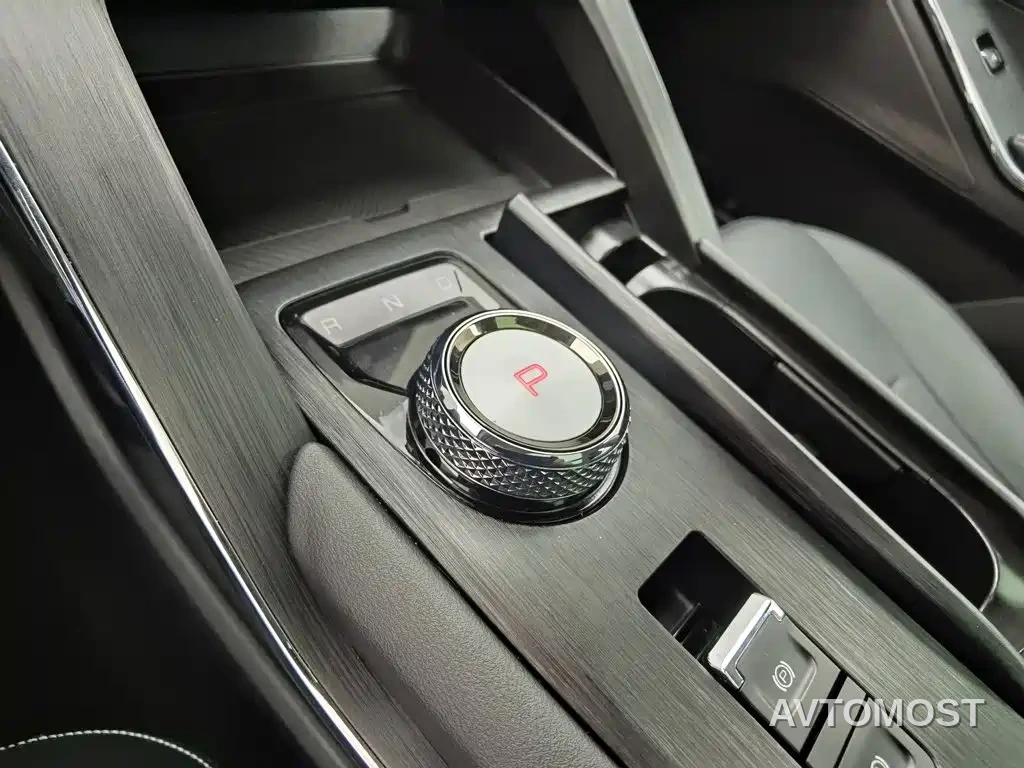 Haval H6 New Energy 2023 DHT-PHEV 55KM Joy Ride Edition — фото 11