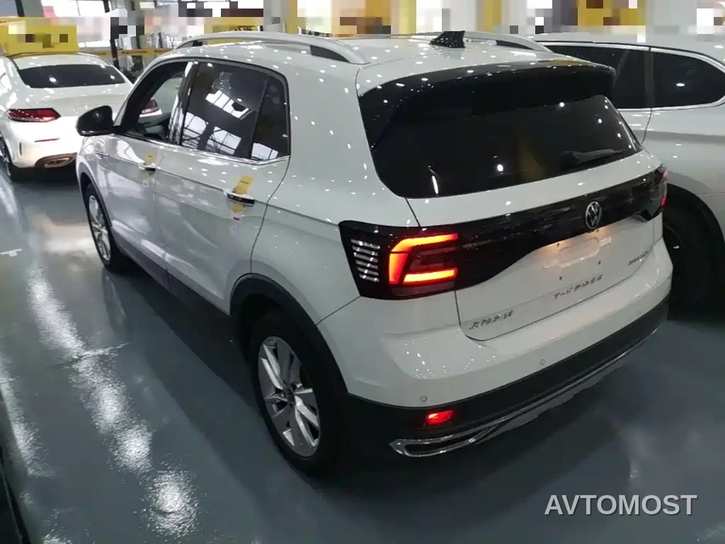 Volkswagen T-Cross 2023 300TSI DSG Comfort Edition — фото 5