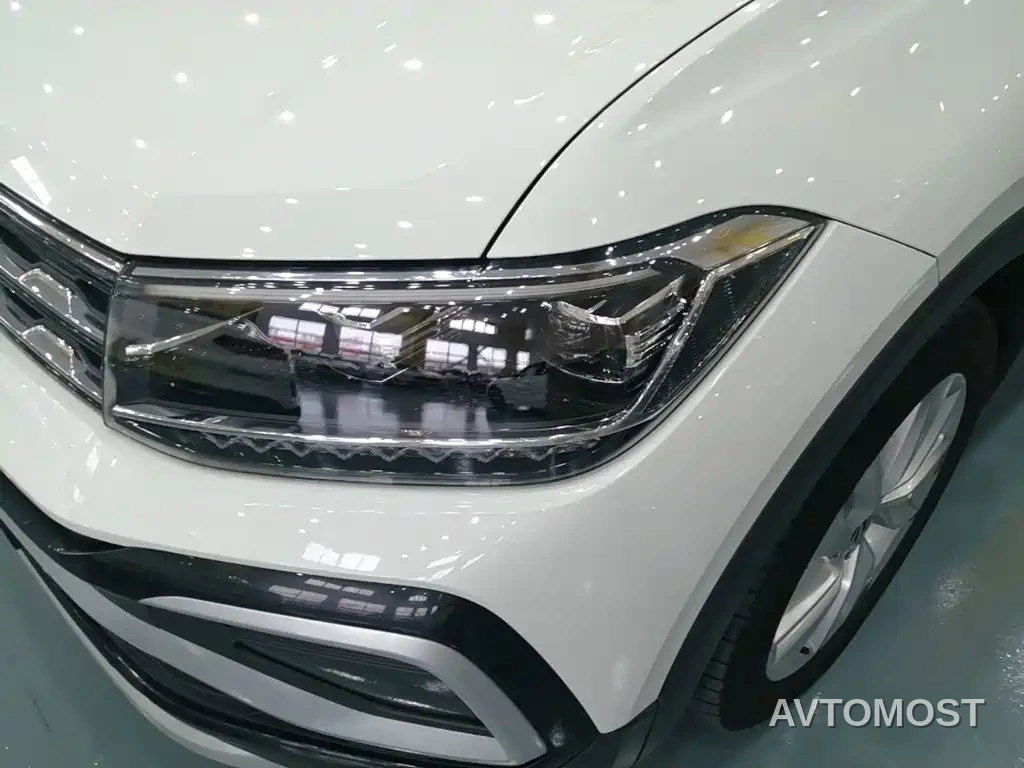 Volkswagen T-Cross 2023 300TSI DSG Comfort Edition — фото 23