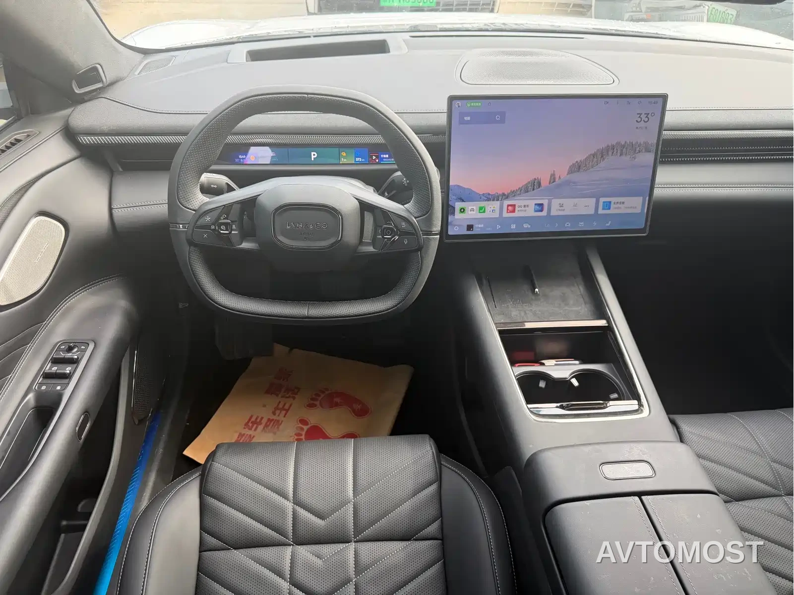Lynk & Co 10 EM-P 2025 Model 120 AWD Halo — фото 8