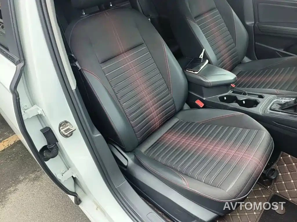 Volkswagen Lavida 2023 300TSI DSG Starlight Full Comfort Edition — фото 22
