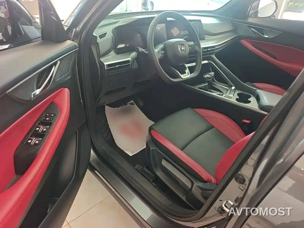 Changan CS35 PLUS 2021 Blue Whale NE 1.4T DCT Luxury — фото 15