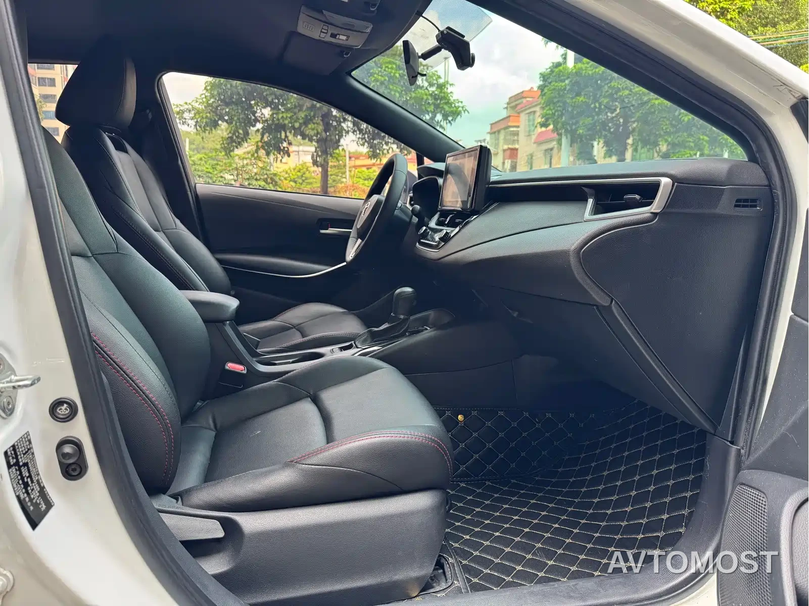 Toyota Levin 2022 Dual Engine 1.8H E-CVT Progressive Edition — фото 8