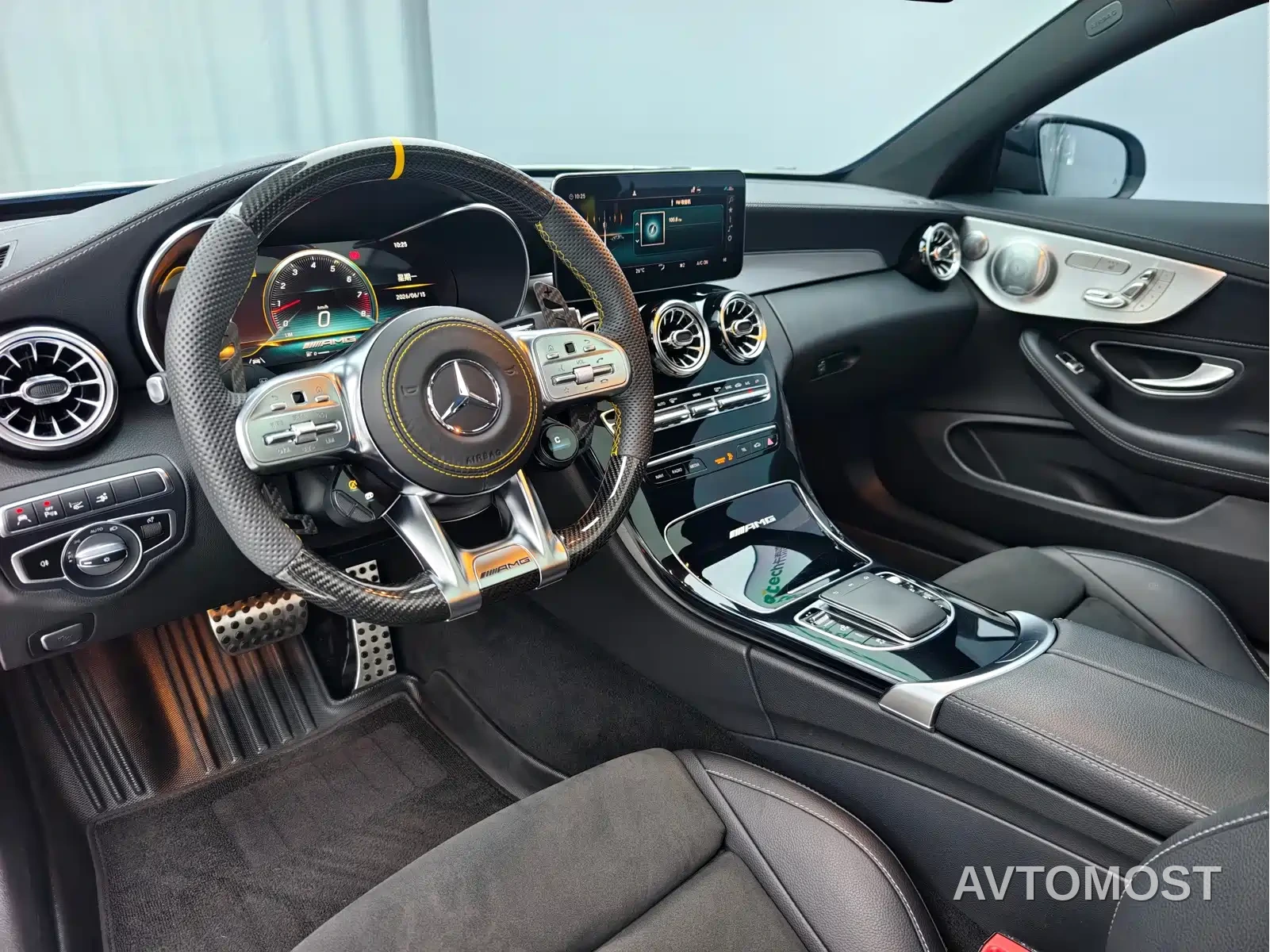 Mercedes-Benz C-Class AMG 2019 AMG C 63 Coupe — фото 6