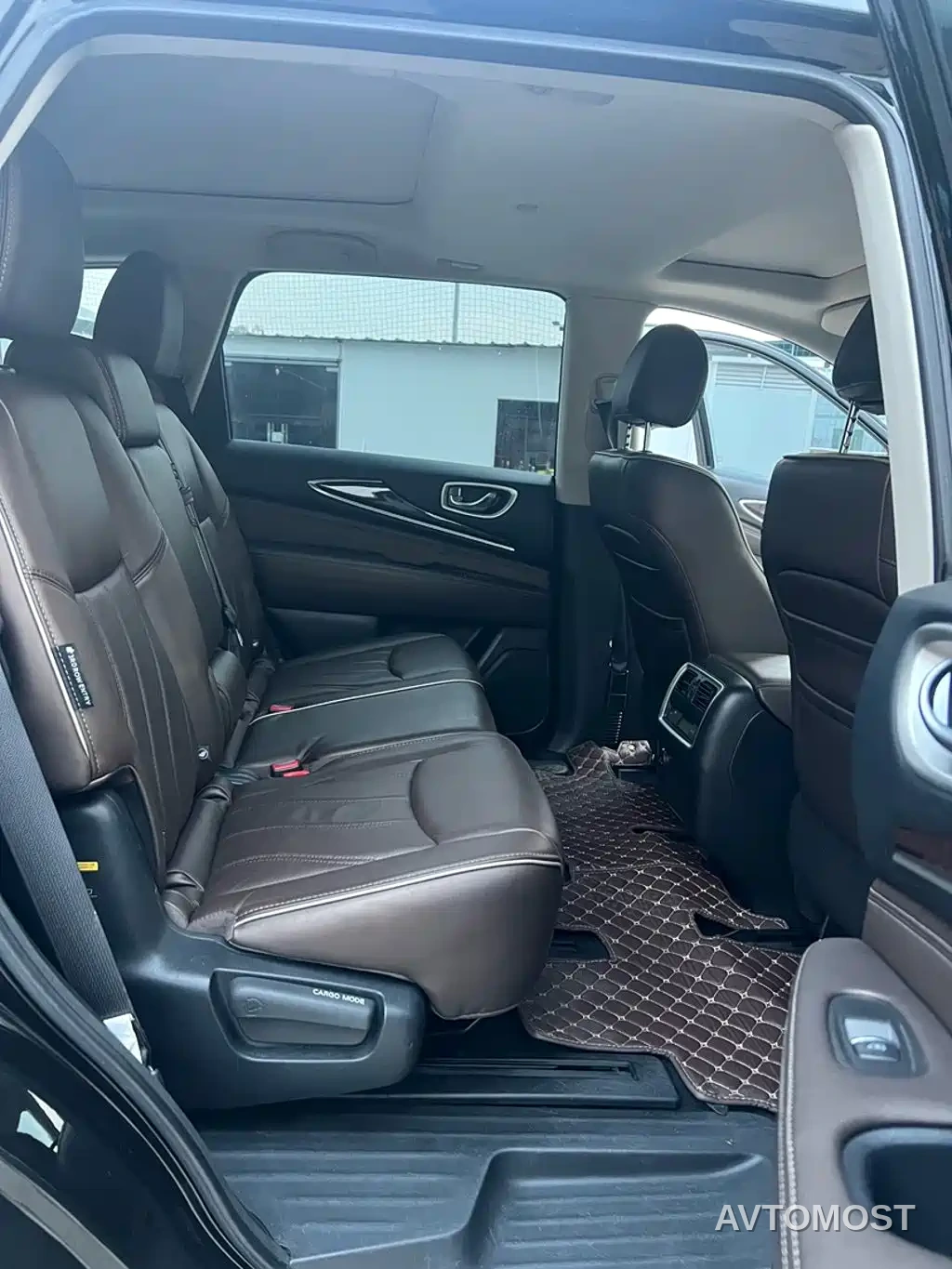 Infiniti QX60 (Import) 2020 2.5 S/C Hybrid 2WD Excellence Edition — фото 4