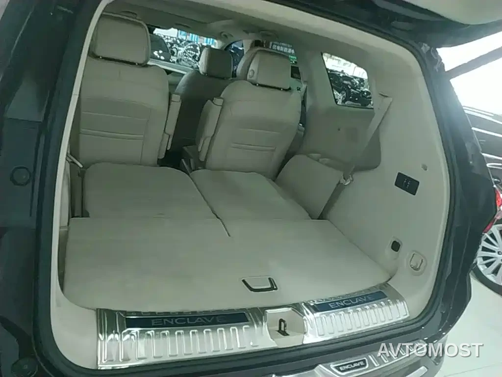Buick Enclave 2022 652T 4WD Avenir 6-Seater — фото 17