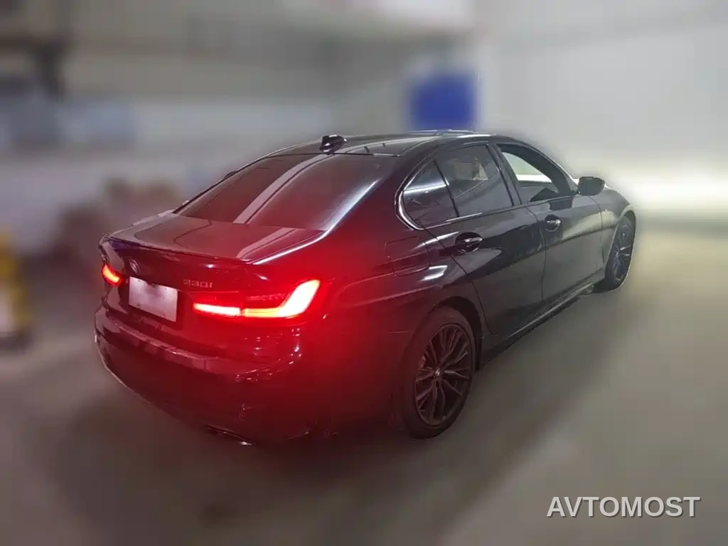 BMW 3 Series 2022 Facelift 330i M Sport Shadow Edition — фото 12
