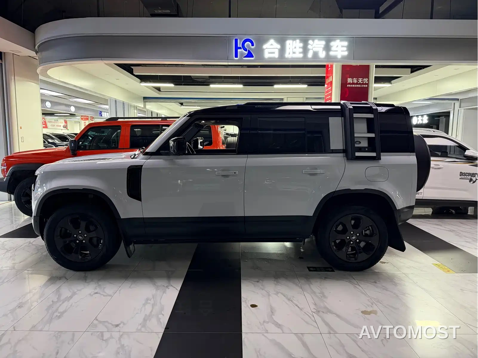 Land Rover Defender NEV 2022 110 P400e — фото 5
