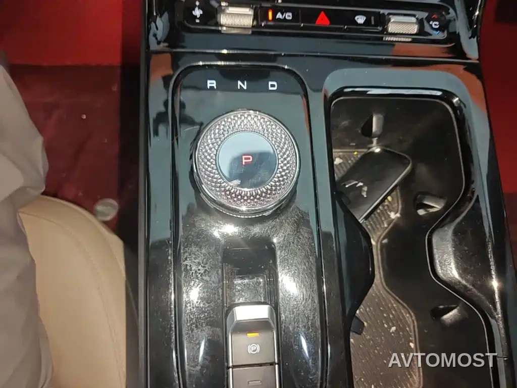 Wuling Xingguang 2023 70 Standard Edition — фото 12
